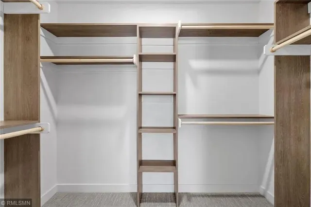 $2,095 | 425 West 8th Street, Unit 23, New Richmond, WI 54017