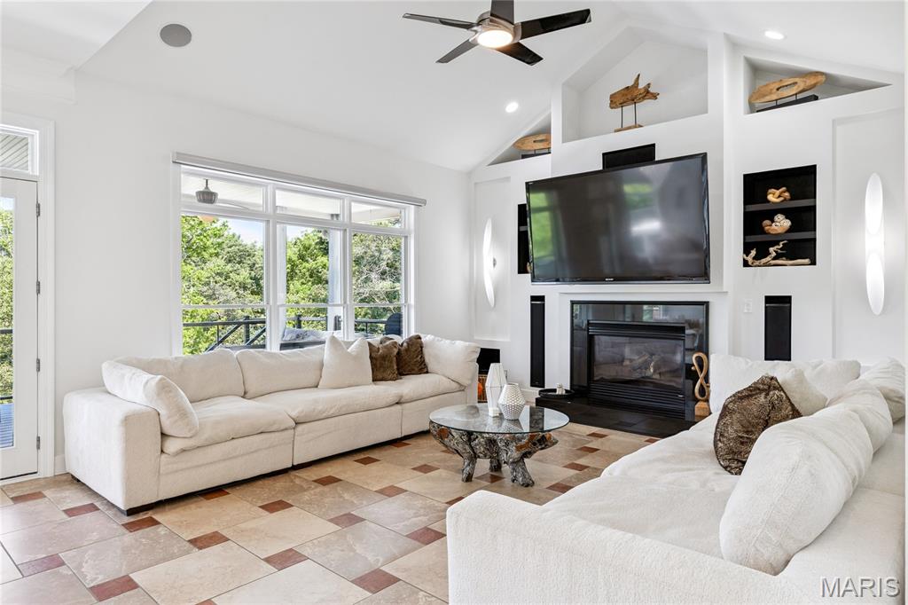 1515 Topping Road St. Louis, MO 63131 - Photo 24 of 70