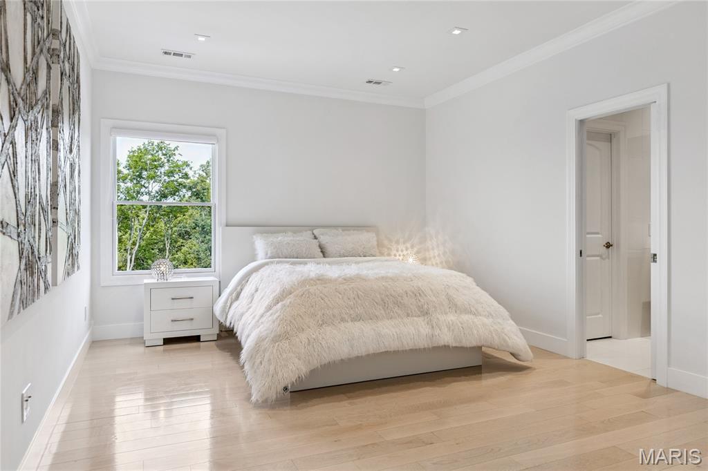 1515 Topping Road St. Louis, MO 63131 - Photo 33 of 70