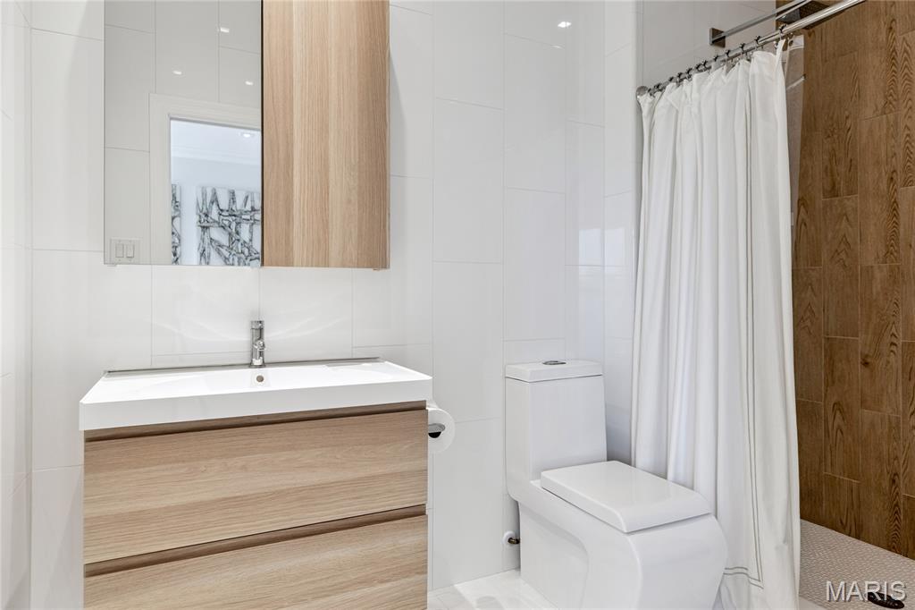 1515 Topping Road St. Louis, MO 63131 - Photo 35 of 70