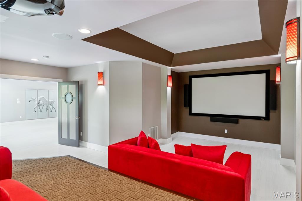 1515 Topping Road St. Louis, MO 63131 - Photo 49 of 70