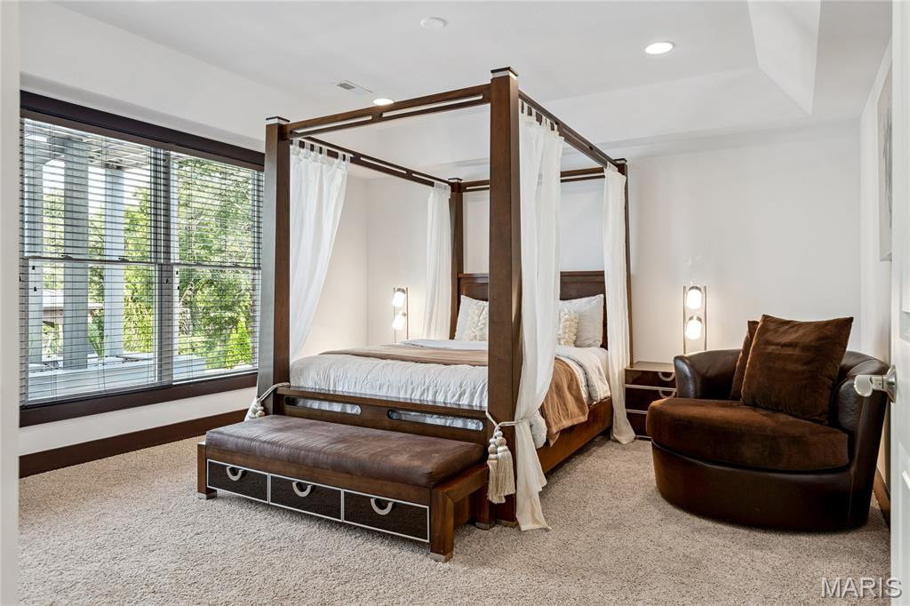 1515 Topping Road St. Louis, MO 63131 - Photo 53 of 70