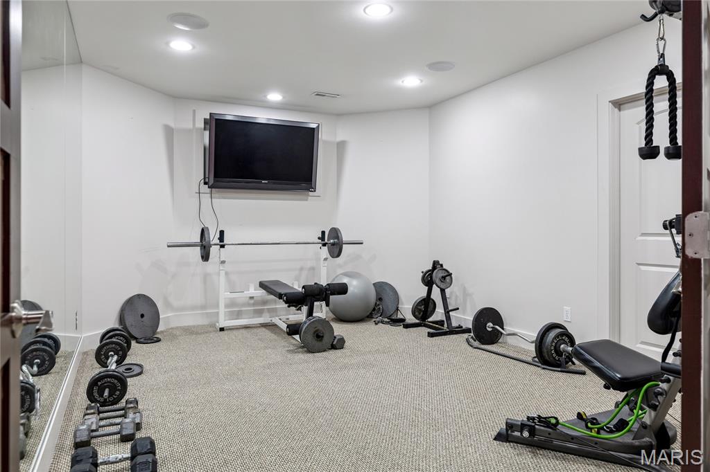 1515 Topping Road St. Louis, MO 63131 - Photo 57 of 70