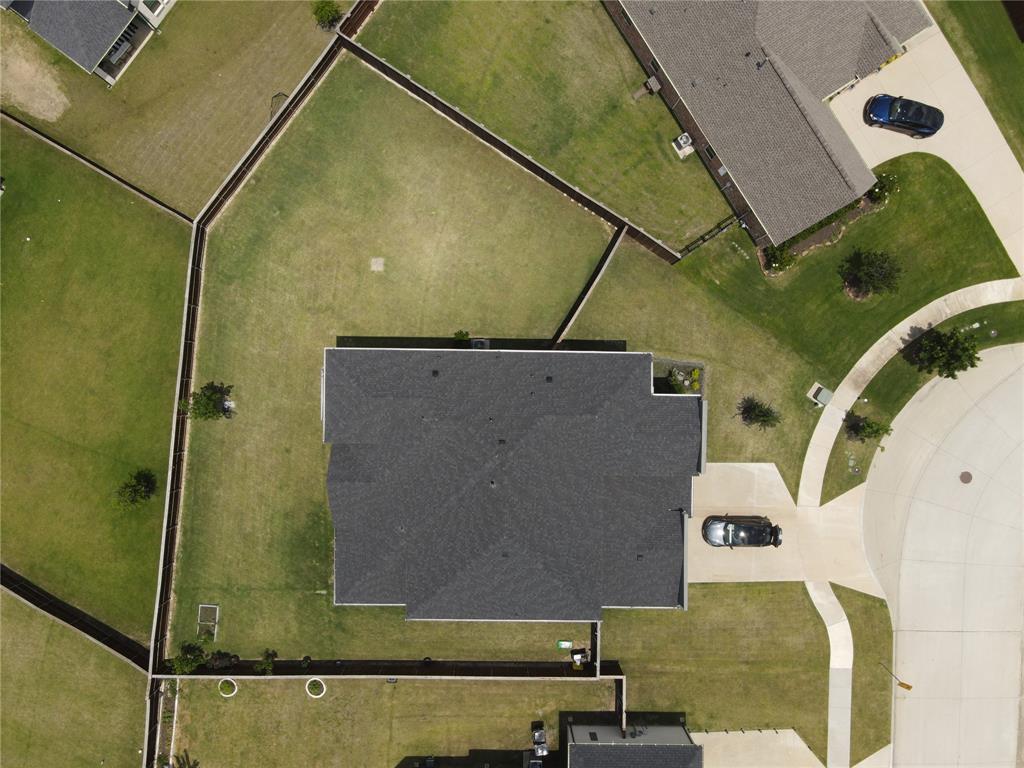 9562 Hickory Hill Road Frisco, TX 75035 - Photo 2 of 39
