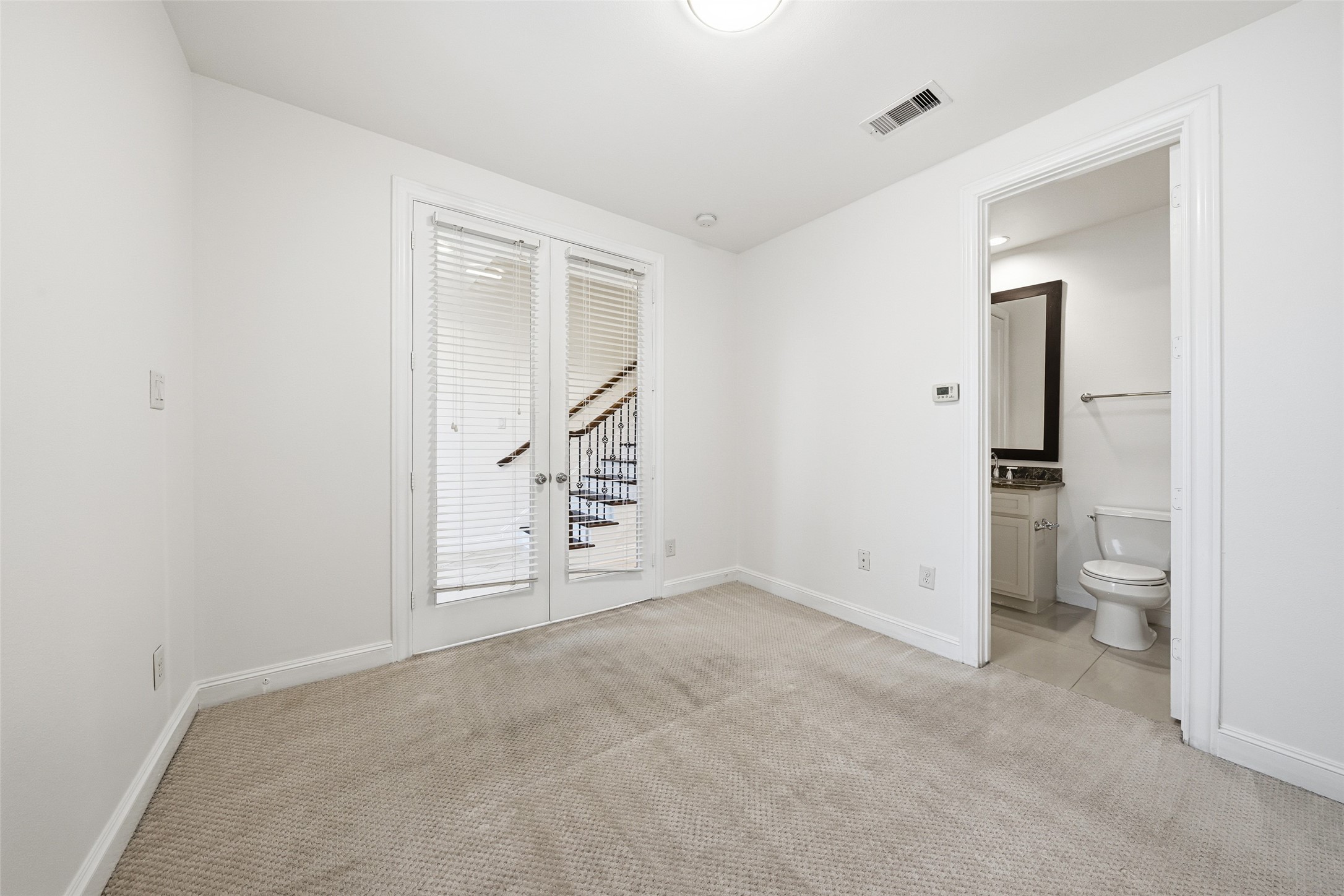 5716 Kansas Street, Unit B Houston, TX 77007 - Photo 16 of 39