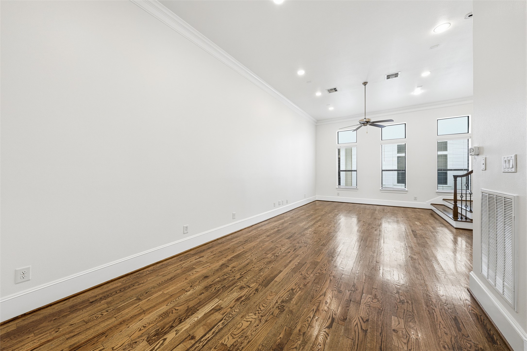 5716 Kansas Street, Unit B Houston, TX 77007 - Photo 18 of 39