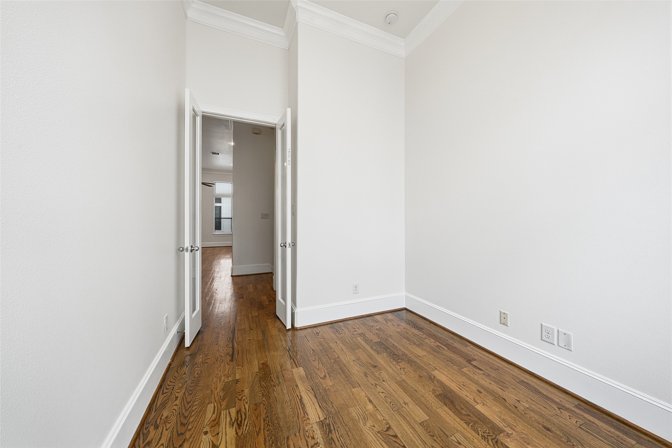 5716 Kansas Street, Unit B Houston, TX 77007 - Photo 20 of 39