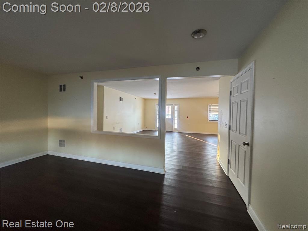 1510 Hampstead Lane Rochester Hills, MI 48309 - Photo 2 of 15