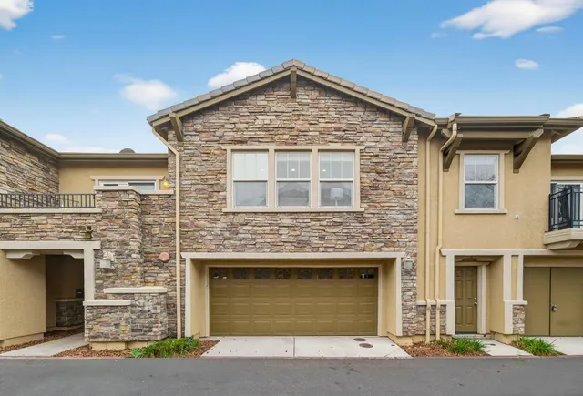 $375,000 | 3301 North Park Drive, Unit 4113, Sacramento, CA 95835