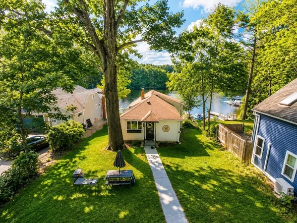 $465,000 | 12 Oak Lane, Spencer, MA 01562