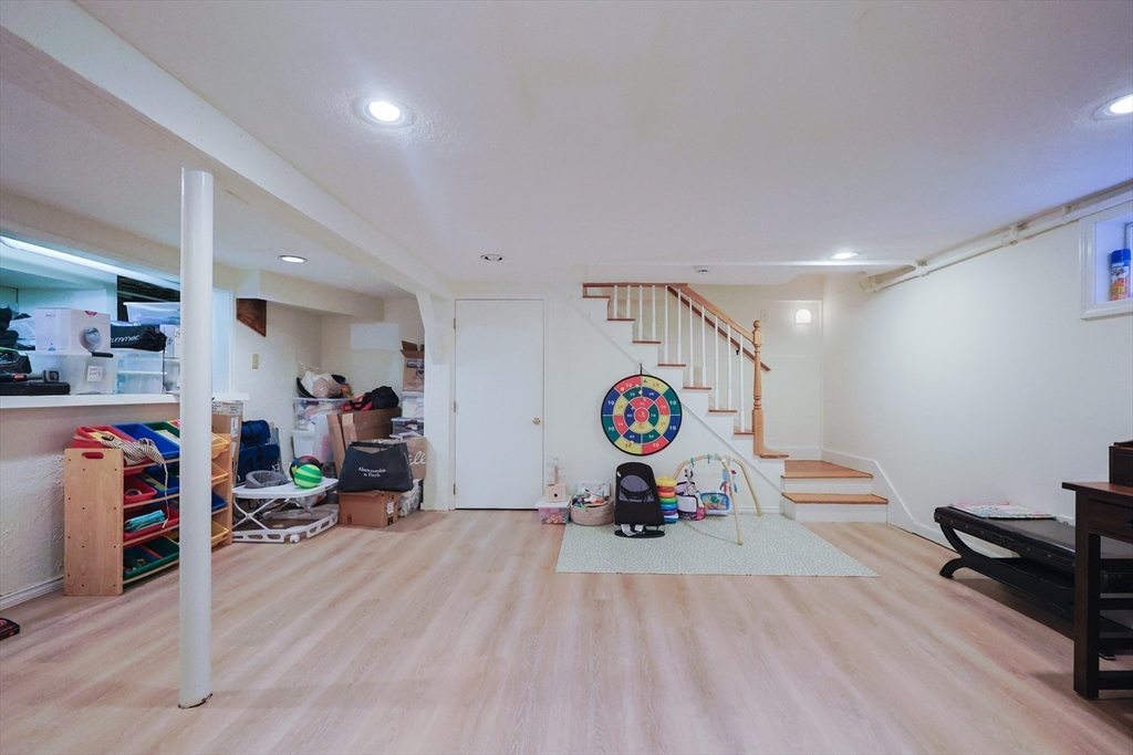 26 B Pleasant Street, Unit B Wellesley, MA 02482 - Photo 18 of 21