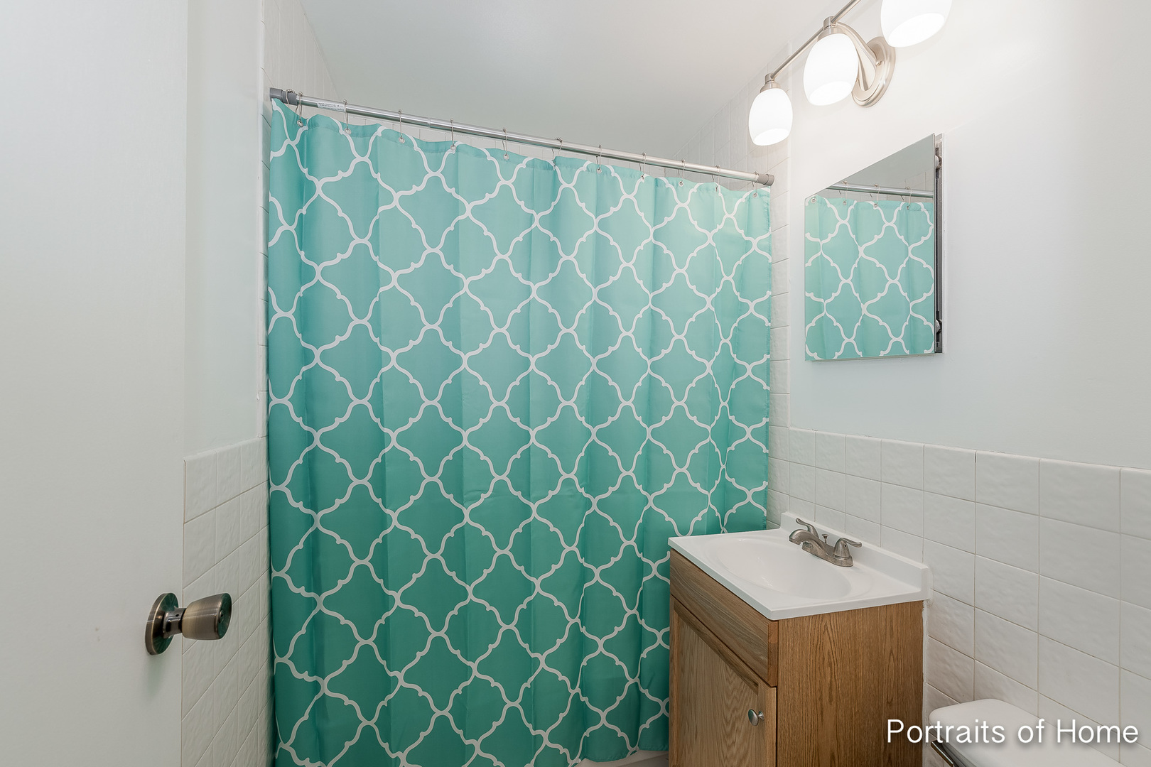 565 Willow Road Wauconda, IL 60084 - Photo 8 of 16