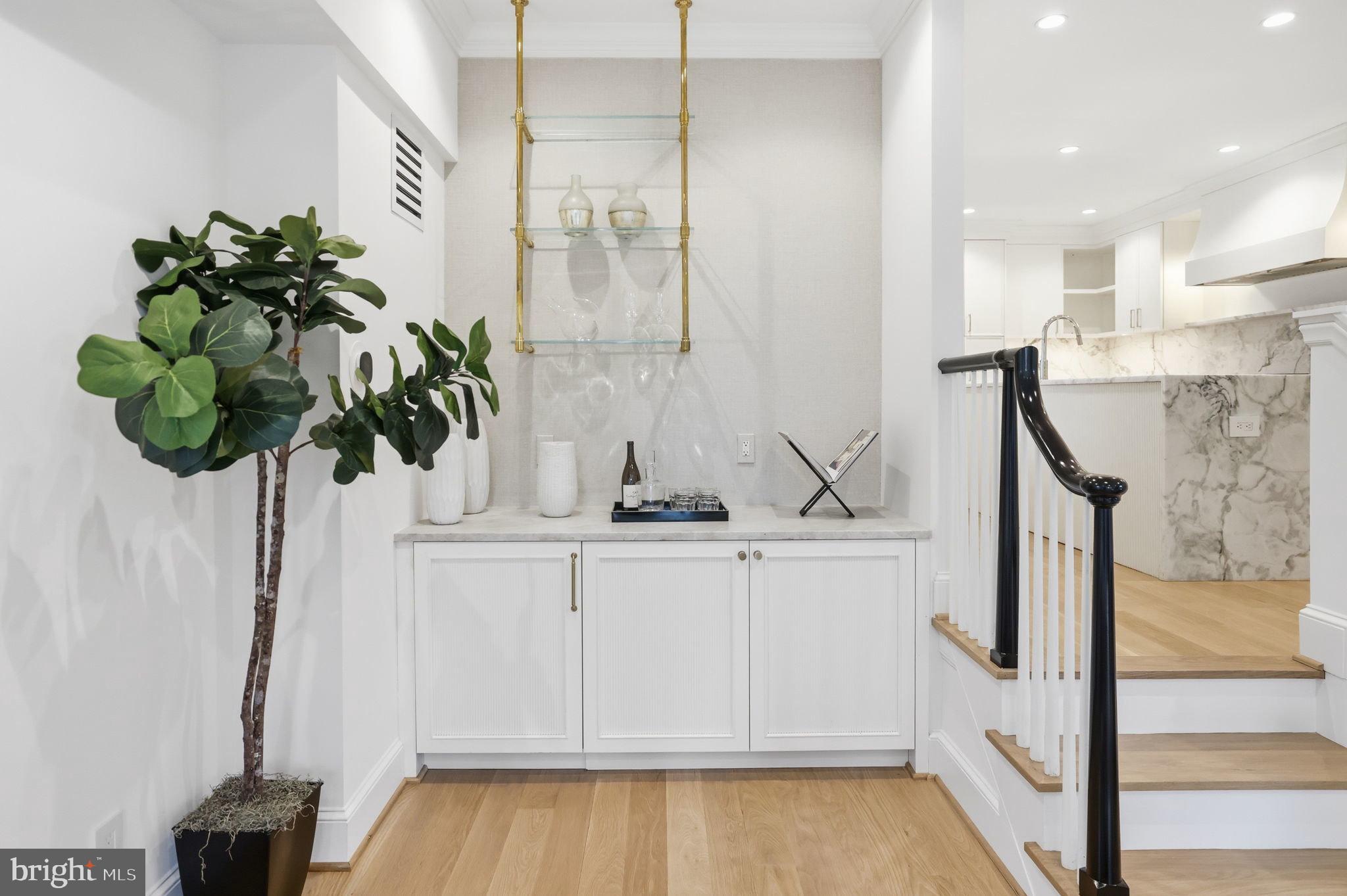 3418 Reservoir Road Northwest Washington, DC 20007 - Photo 9 of 33