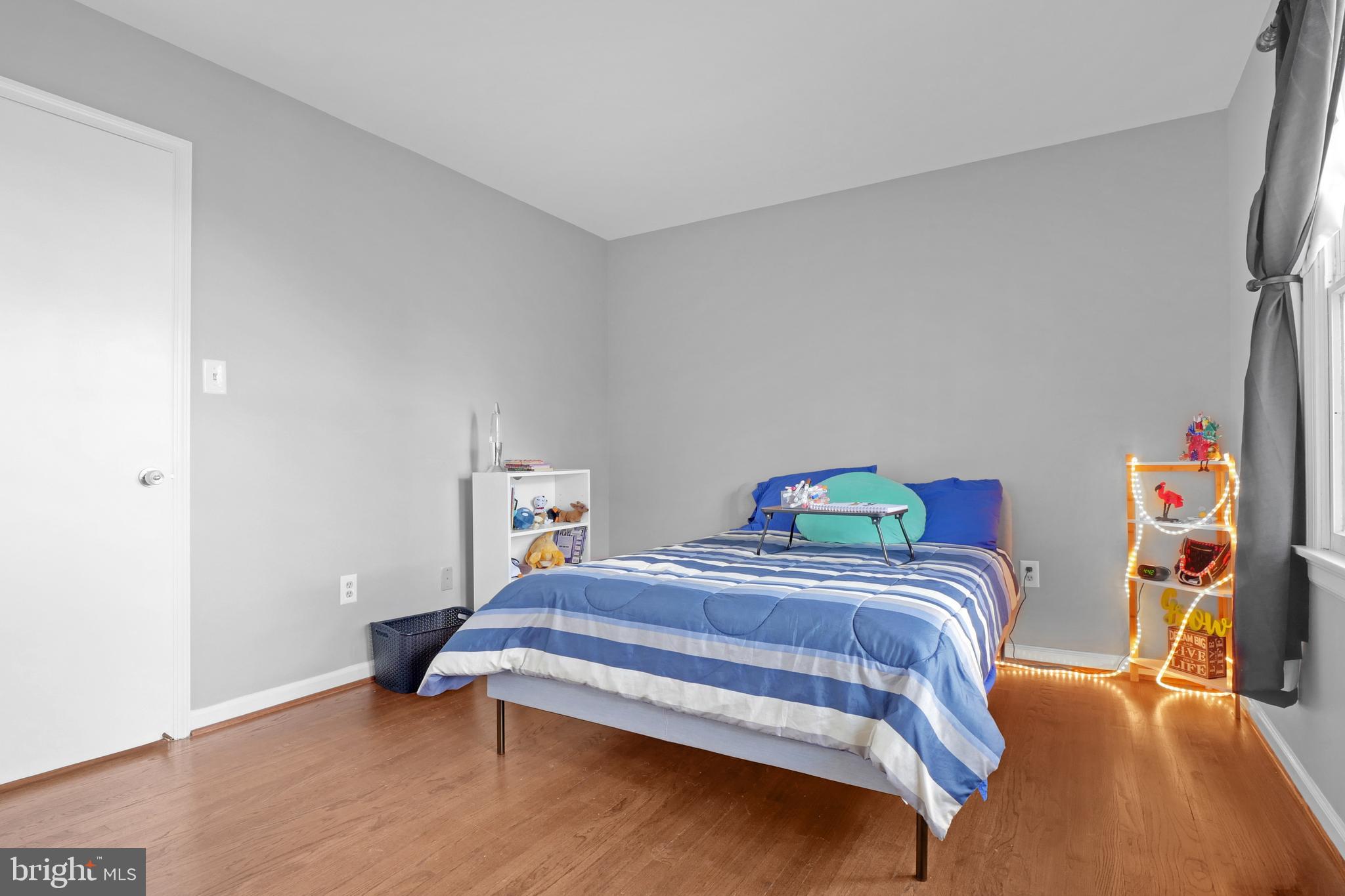 3223 Riverview Drive Triangle, VA 22172 - Photo 31 of 81 Upper Level Bedroom