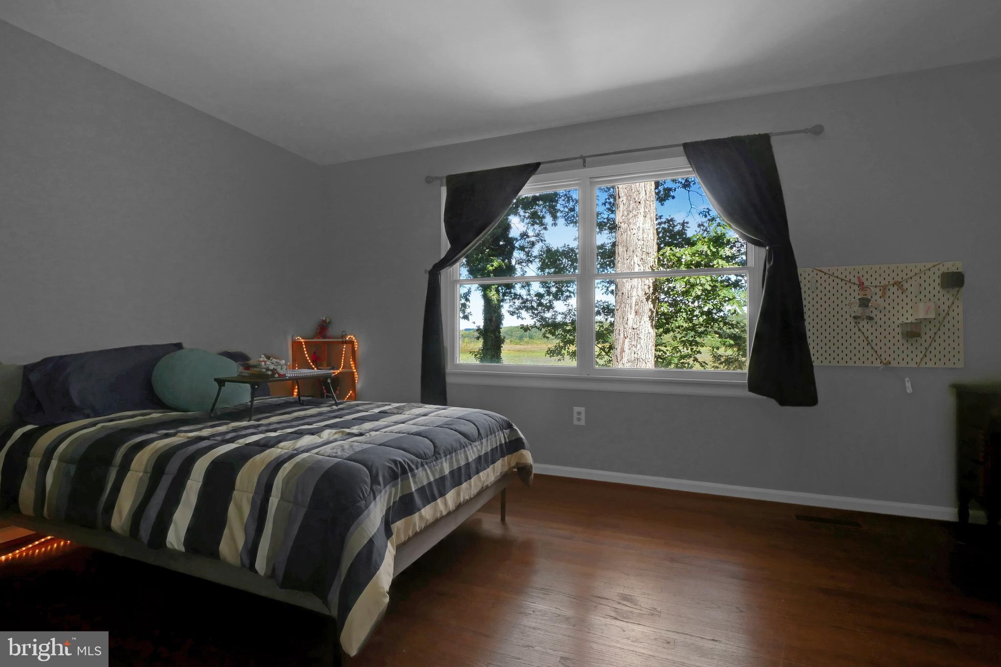 3223 Riverview Drive Triangle, VA 22172 - Photo 32 of 81 Upper Level Bedroom