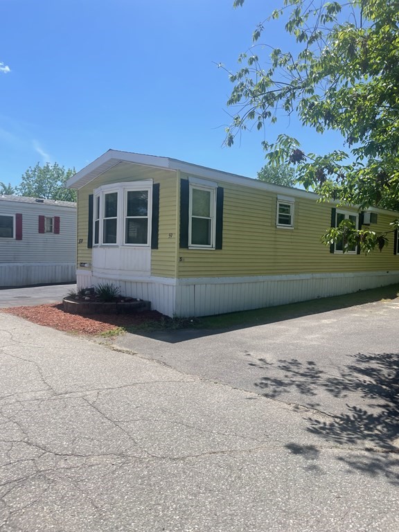 83 Clark Road, Unit 59 Shirley, MA 01464 - Photo 2 of 20 Gallery Image 2