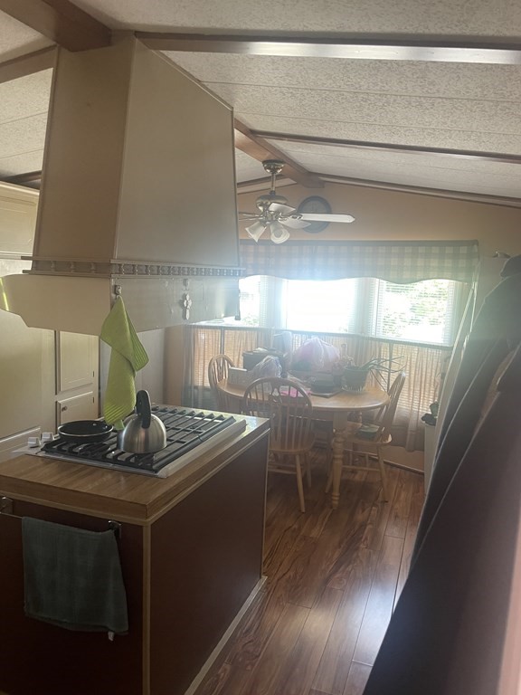83 Clark Road, Unit 59 Shirley, MA 01464 - Photo 8 of 20 Gallery Image 8