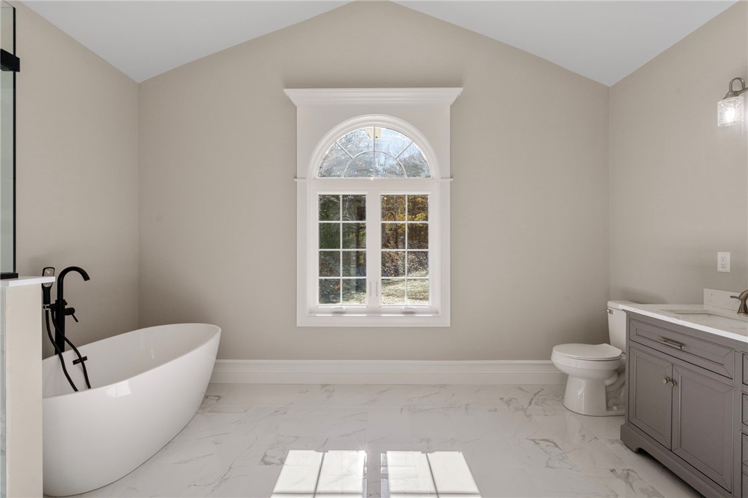 1108 Great Road Lincoln, RI 02865 - Photo 23 of 45