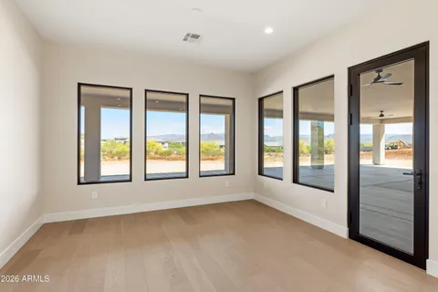 $1,599,000 | 544 East Amber Sun Drive, Phoenix, AZ 85085