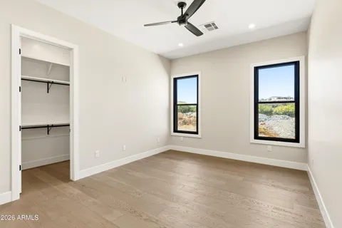 $1,599,000 | 544 East Amber Sun Drive, Phoenix, AZ 85085