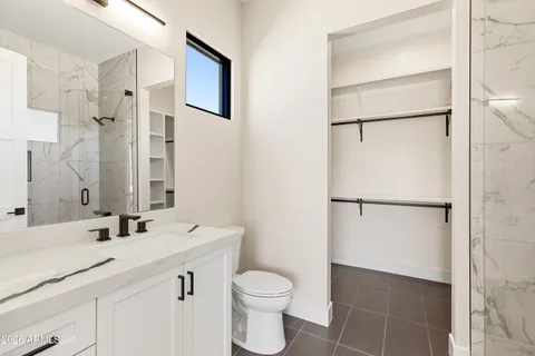 $1,599,000 | 544 East Amber Sun Drive, Phoenix, AZ 85085