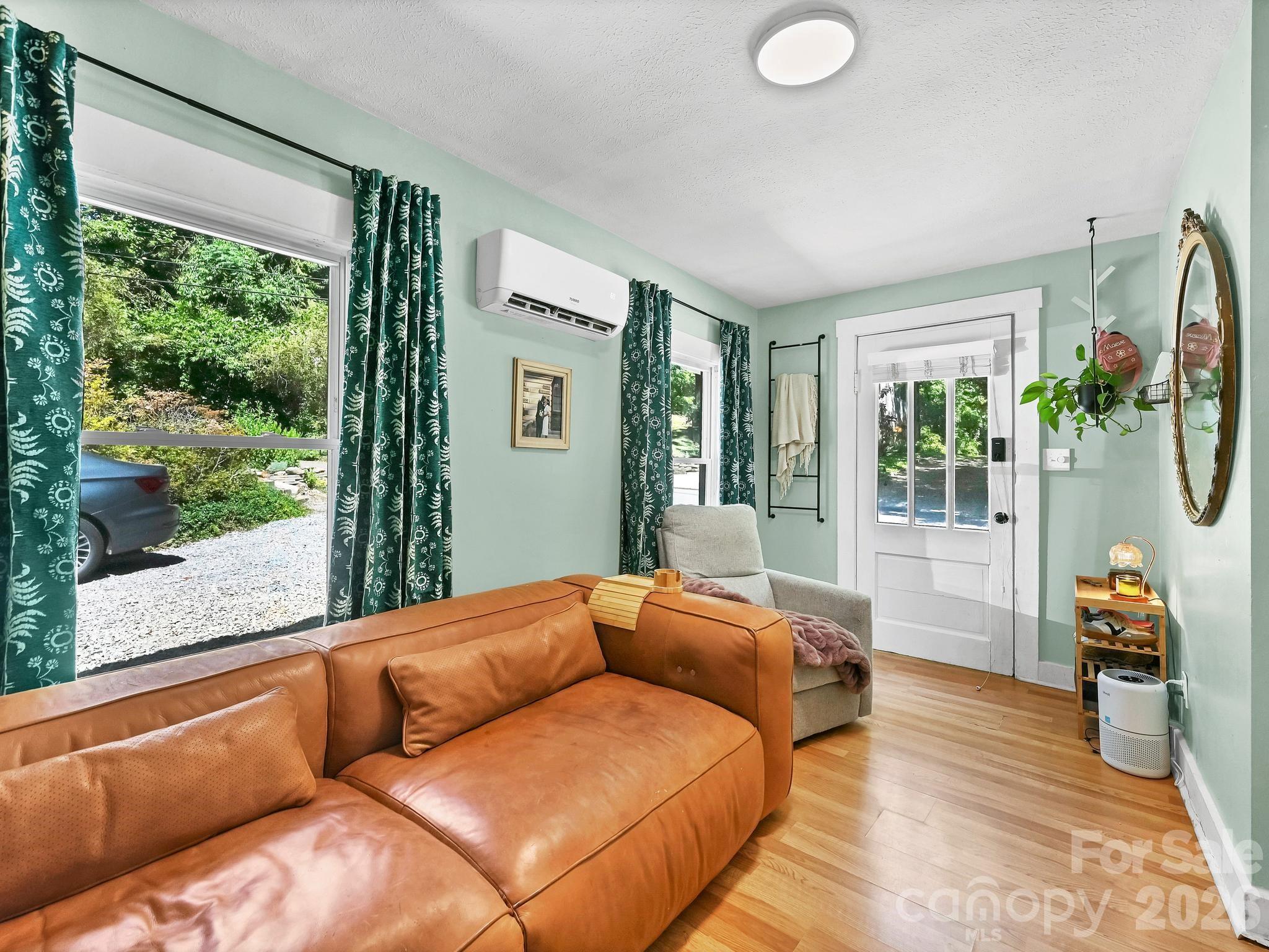 24 Chatham Road Asheville, NC 28804 - Photo 5 of 34
