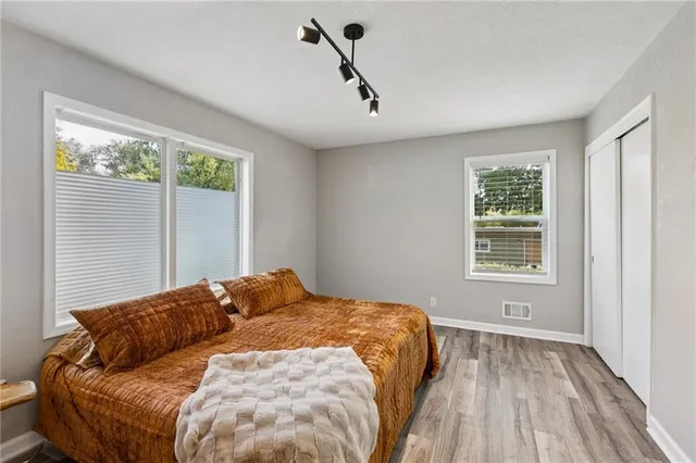 $230,000 | 315 Northeast Forest Avenue, Lee's Summit, MO 64063