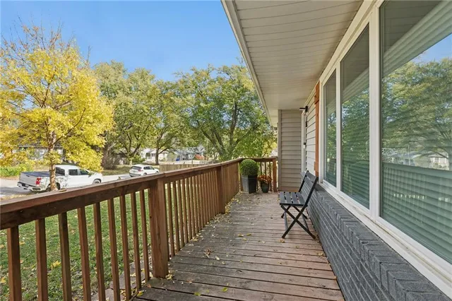 $230,000 | 315 Northeast Forest Avenue, Lee's Summit, MO 64063