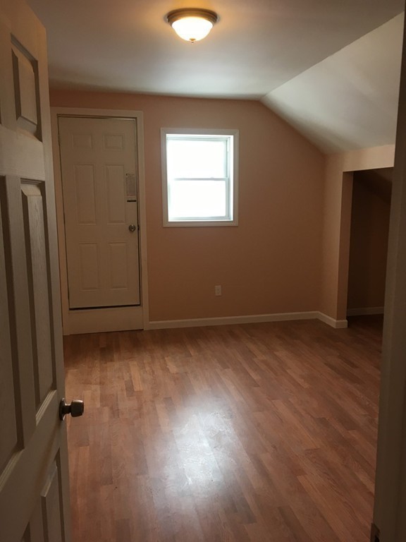 86 Hanover Street Fall River, MA 02720 - Photo 17 of 30 Gallery Image 17