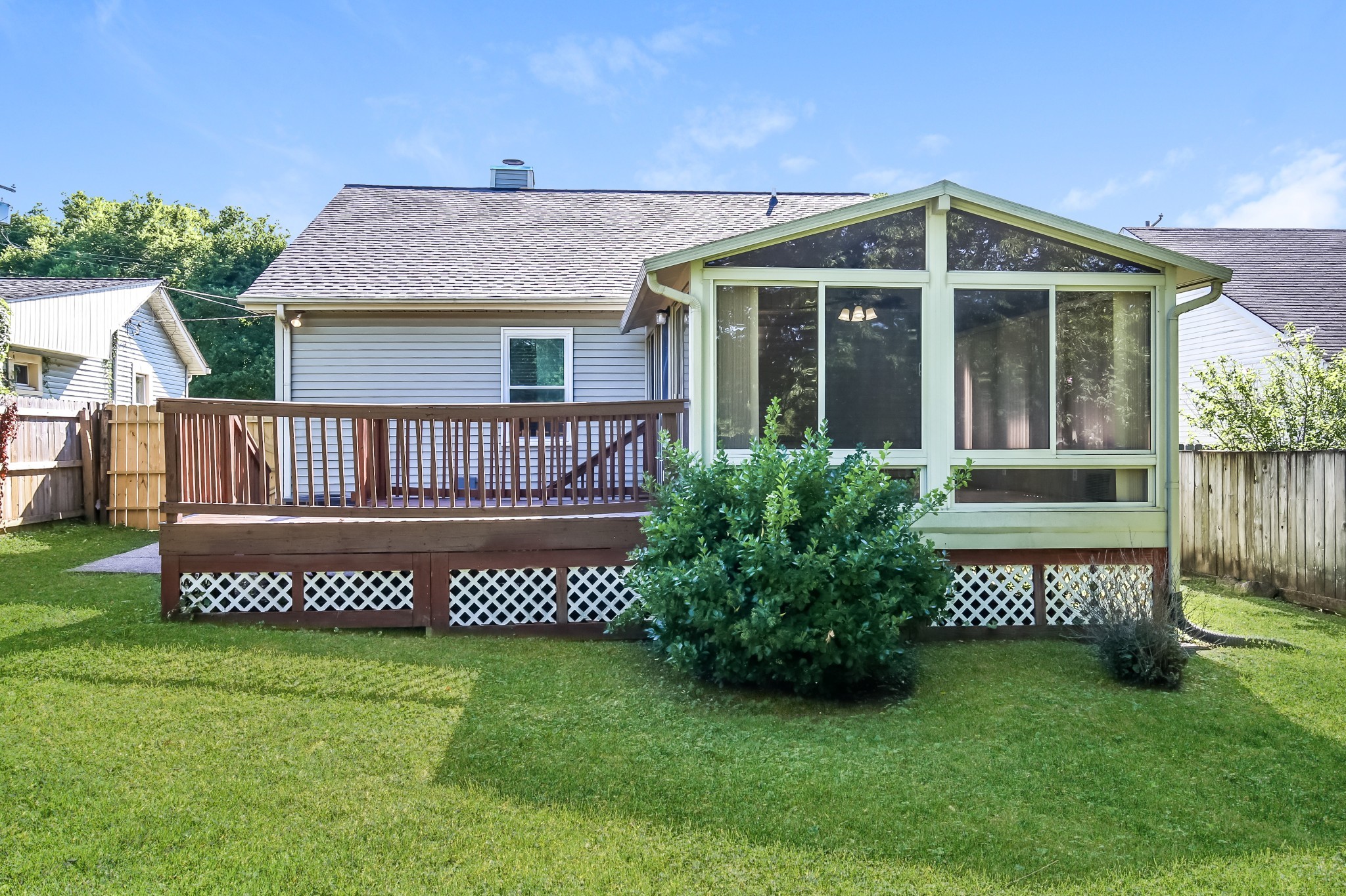 1416 Mohawk Trail Madison, TN 37115 - Photo 15 of 16 a front view of a house with a garden