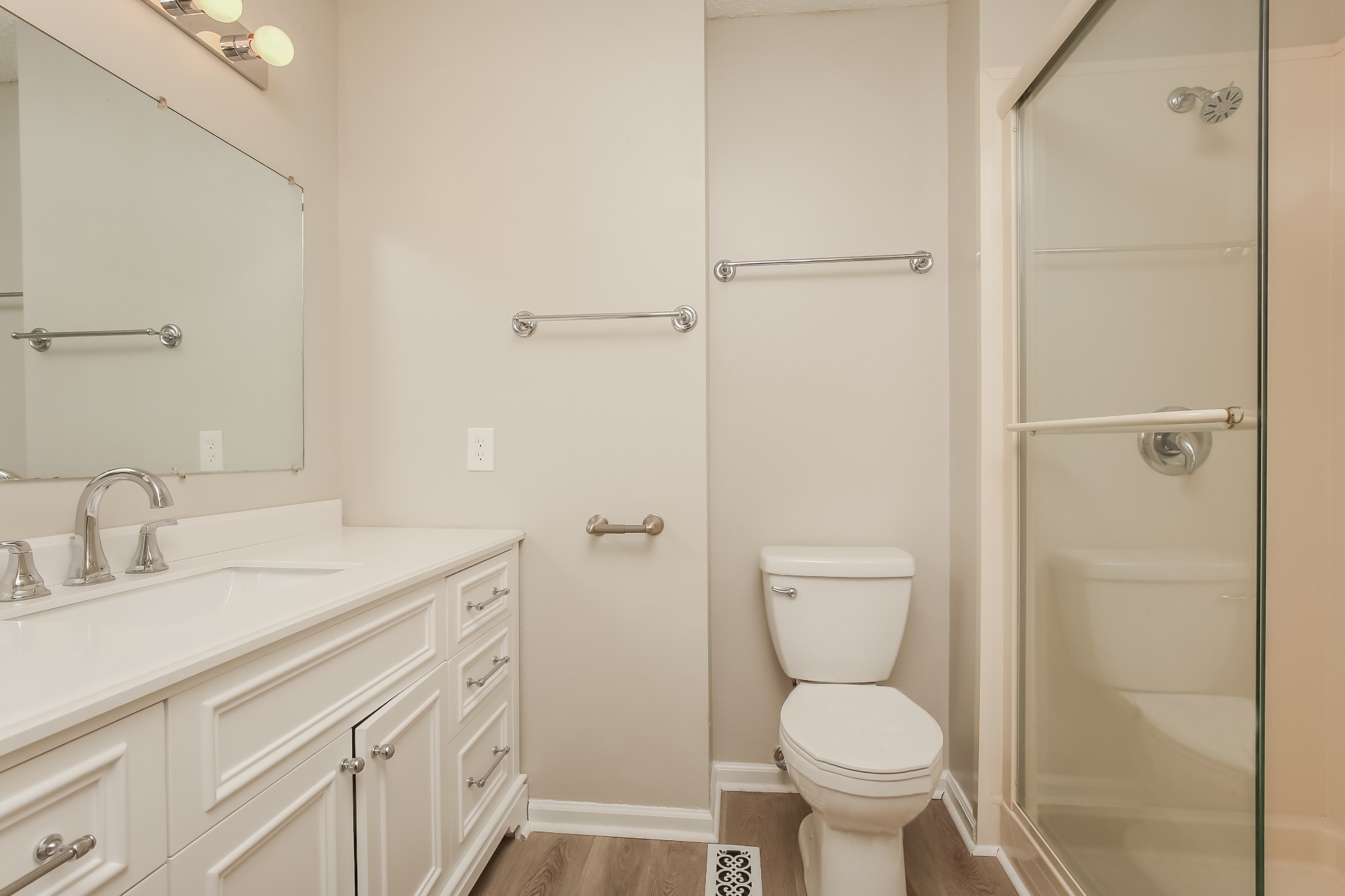 1416 Mohawk Trail Madison, TN 37115 - Photo 9 of 16 a bathroom with a sink a toilet and shower