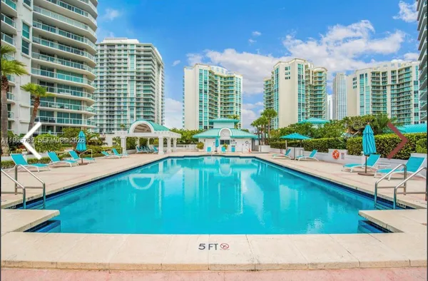 $5,700 | 16500 Collins Avenue, Unit 1453, Sunny Isles Beach, FL 33160