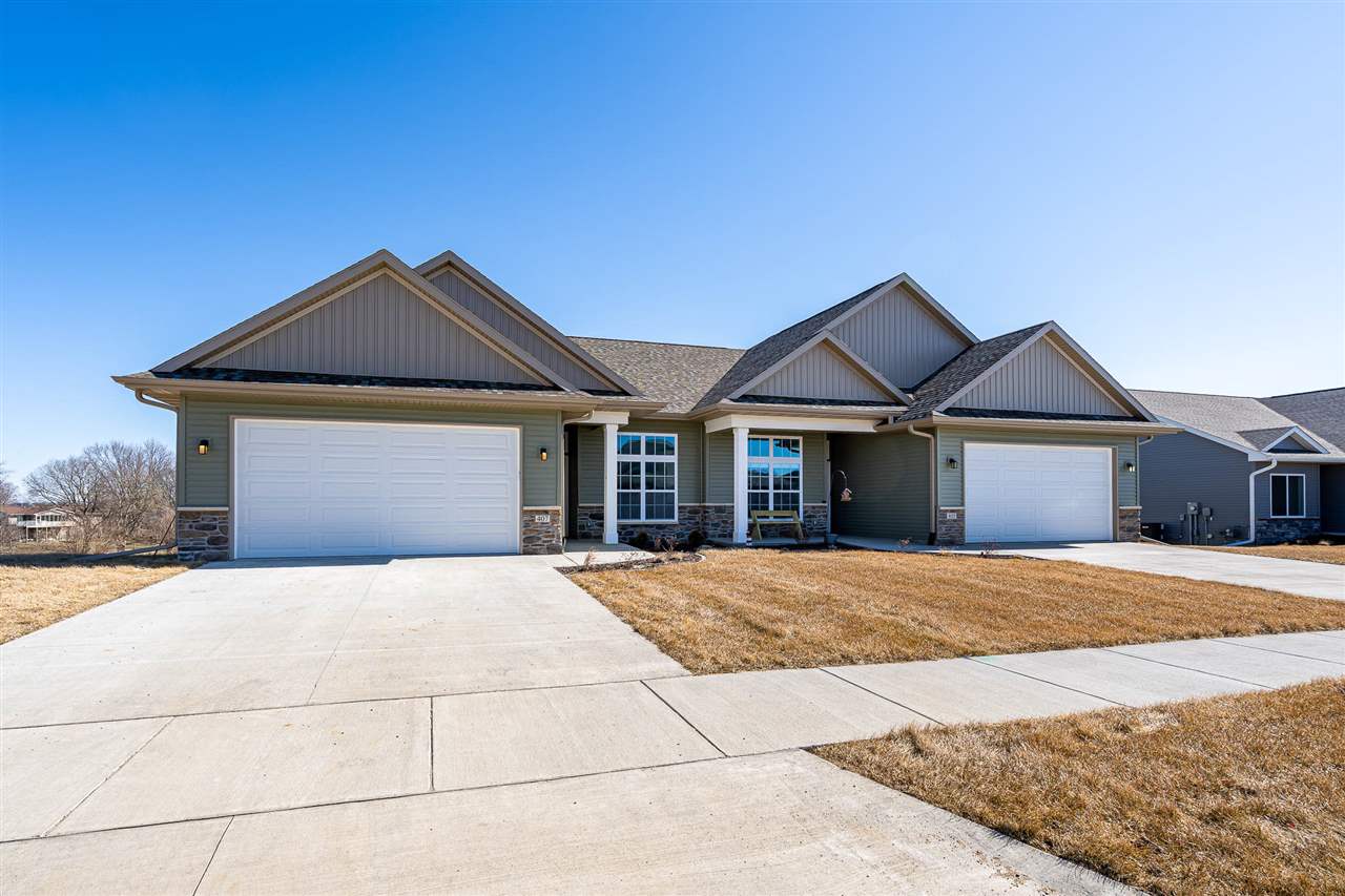 407 Ridge View Drive West Branch, IA 52358 - Photo 1 of 17 Gallery Image 1