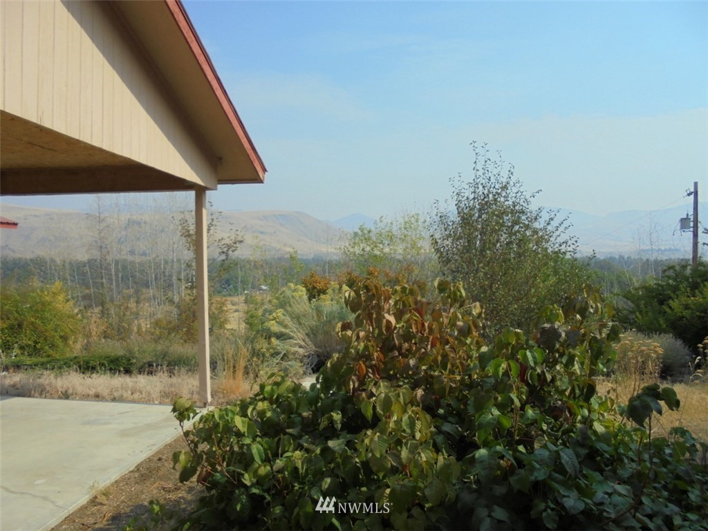 803 Twisp Carlton Road, Unit B Twisp, WA 98856 - Photo 5 of 25