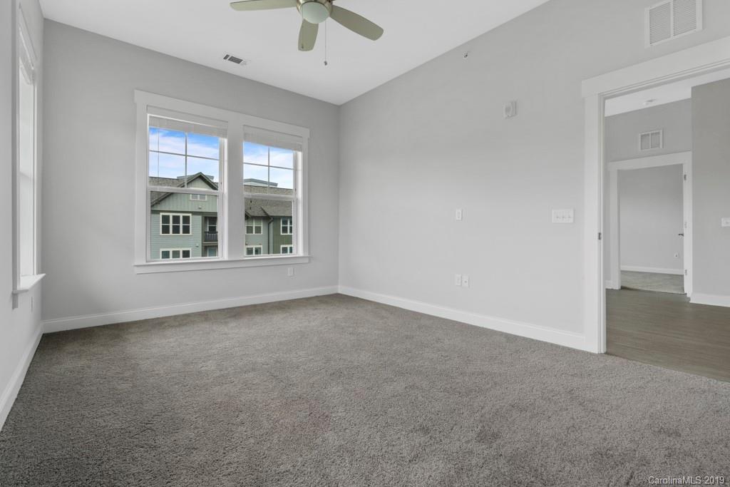 652 Herrons Ferry Road, Unit 419 Rock Hill, SC 29730 - Photo 28 of 36 an empty room with a window