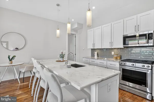 $699,000 | 4012 Edmunds Street Northwest, Unit 6, Washington, DC 20007