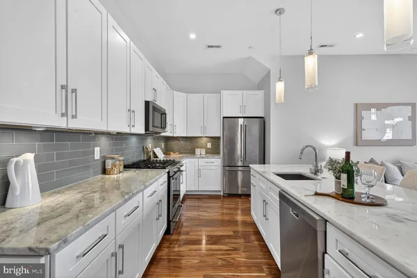 $699,000 | 4012 Edmunds Street Northwest, Unit 6, Washington, DC 20007