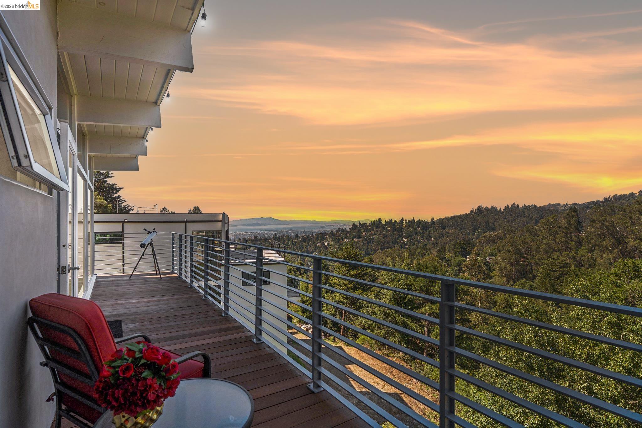 6733 Snake Road Oakland, CA 94611 - Photo 23 of 57 Digitally enhanced photo