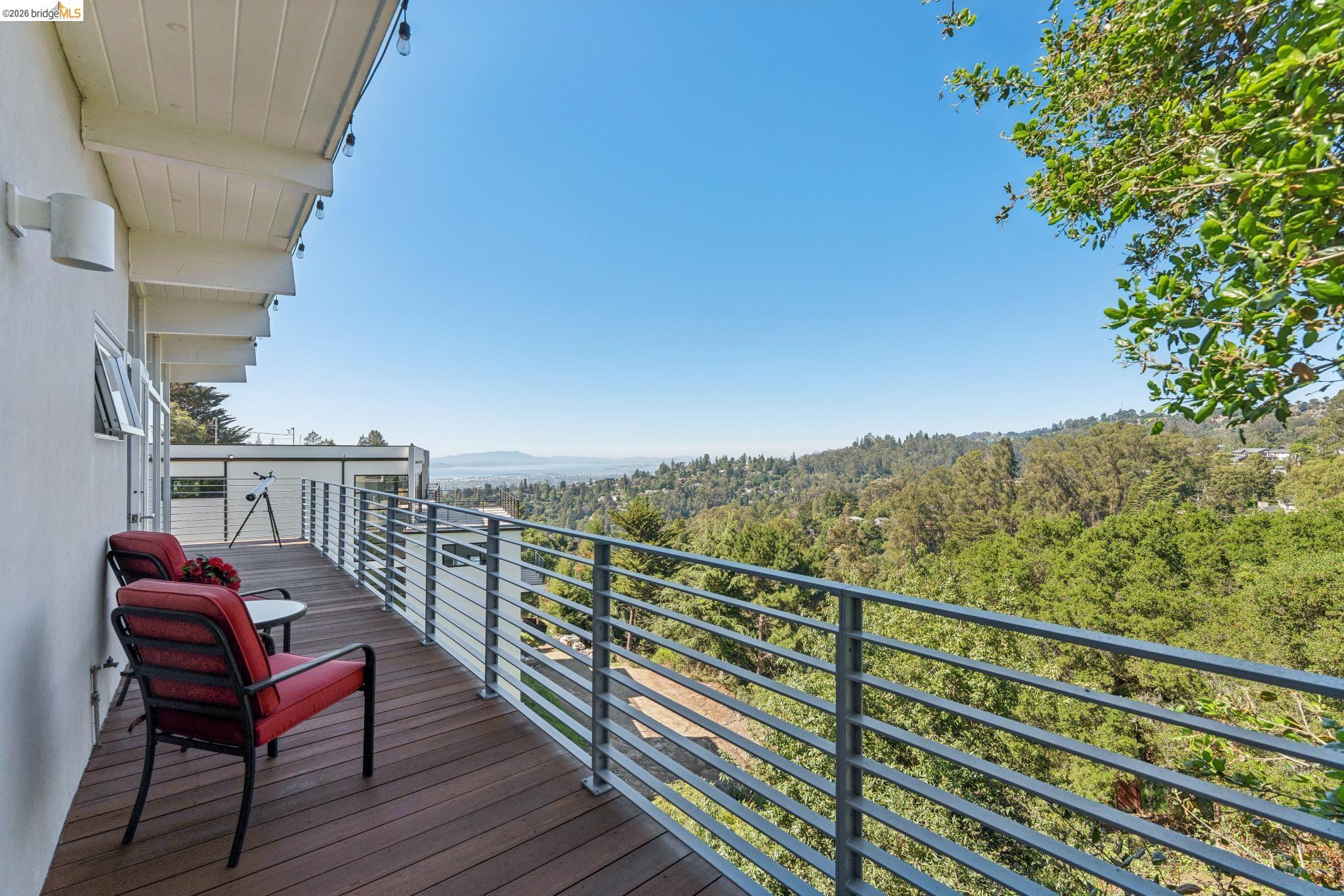 6733 Snake Road Oakland, CA 94611 - Photo 44 of 57