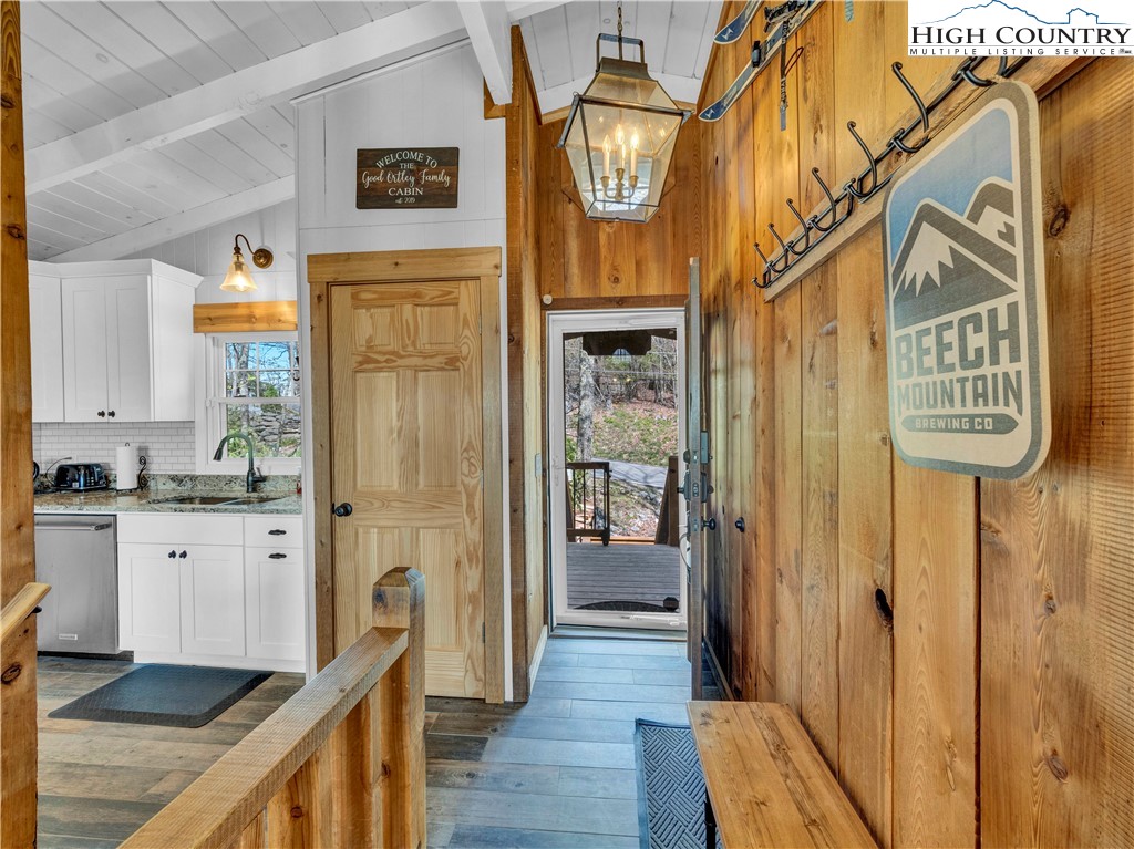 222 Grassy Gap Loop Road Beech Mountain, NC 28604 - Photo 5 of 45 Gallery Image 5