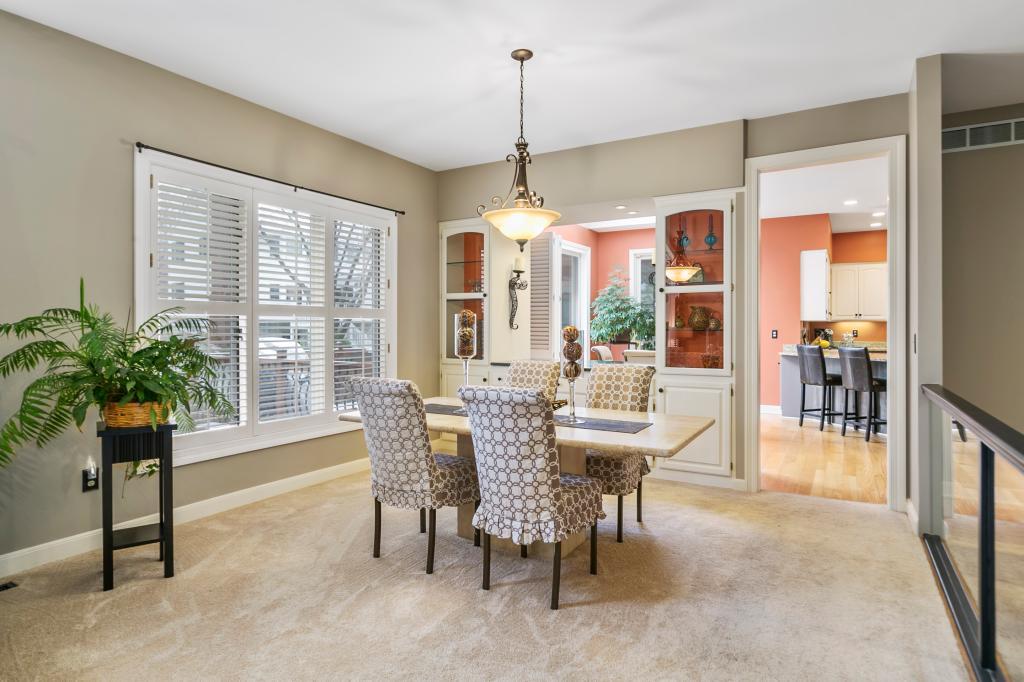 10396 Bluff Road Eden Prairie, MN 55347 - Photo 13 of 66 Gallery Image 13