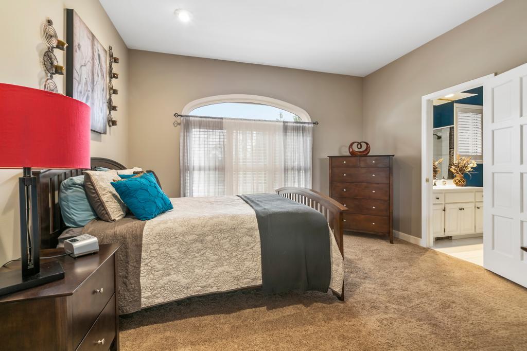 10396 Bluff Road Eden Prairie, MN 55347 - Photo 34 of 66 Gallery Image 34