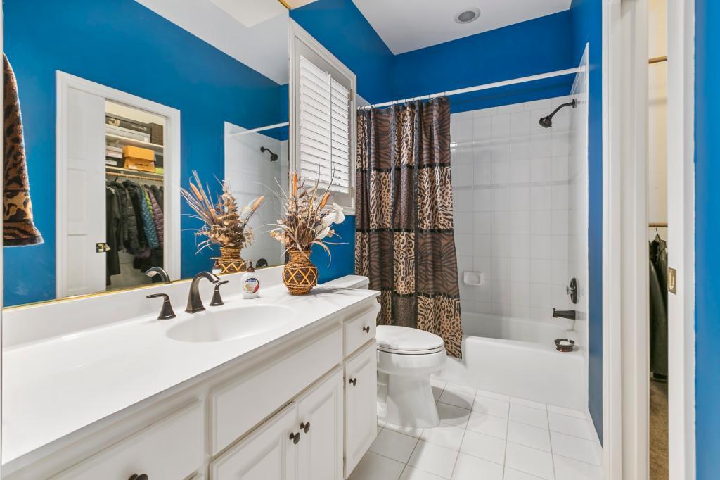 10396 Bluff Road Eden Prairie, MN 55347 - Photo 36 of 66 Gallery Image 36