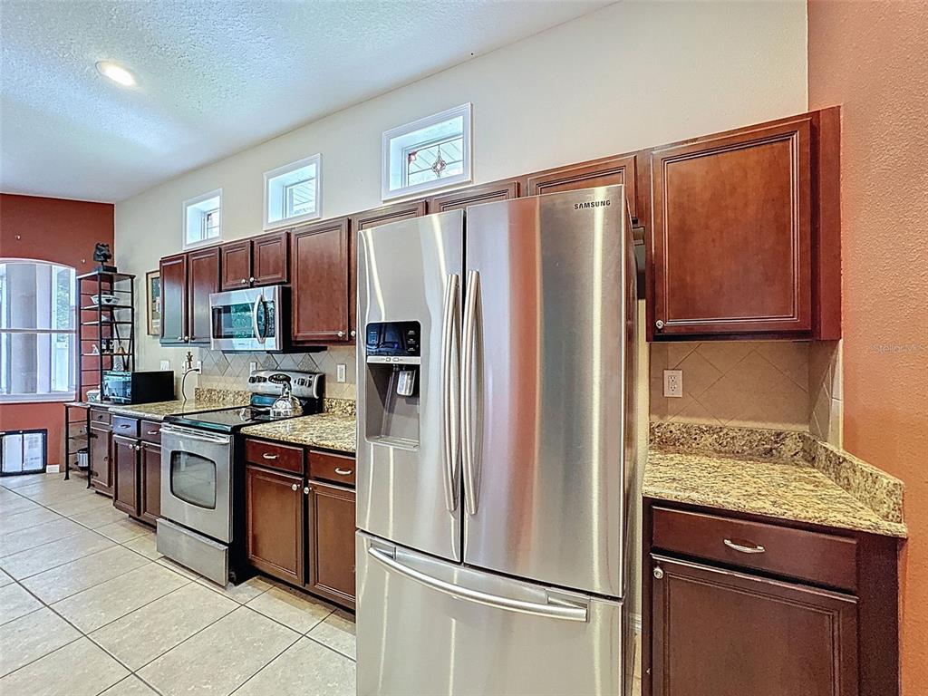 12200 Hunters Lake Drive New Port Richey, FL 34654 - Photo 30 of 92