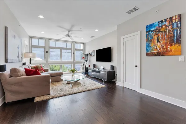 $460,000 | 908 Nueces Street, Unit 31, Austin, TX 78701