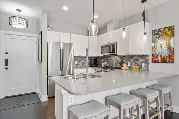$460,000 | 908 Nueces Street, Unit 31, Austin, TX 78701