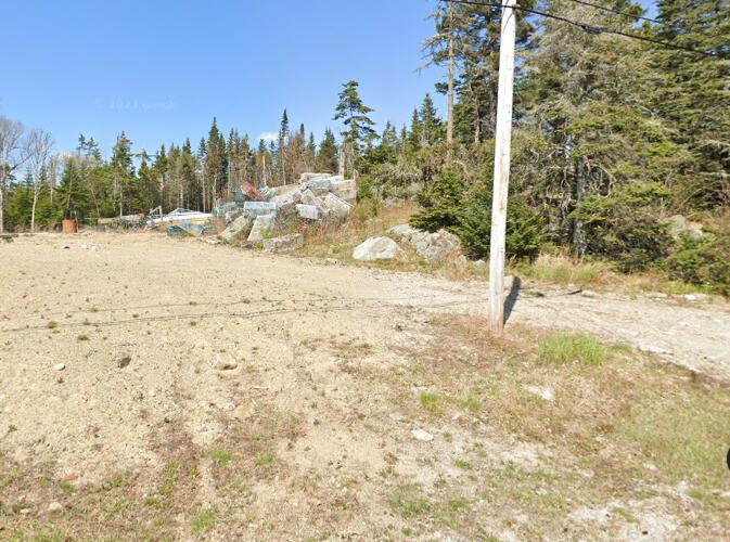 122 Kelley Point Road Jonesport, ME 04649 - Photo 6 of 16 Driveway