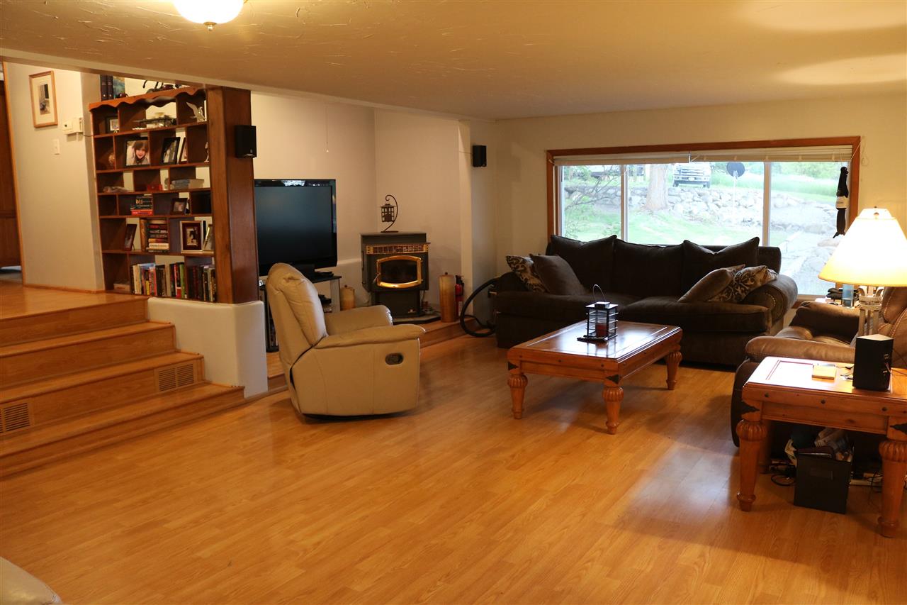 31412 North Hardesty Road Chattaroy, WA 99003 - Photo 9 of 16