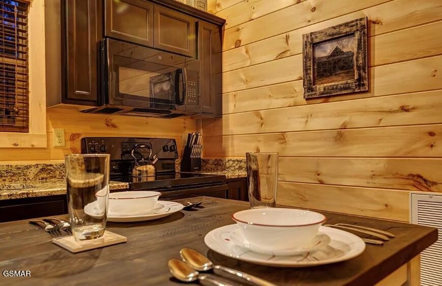 1163 Pine Mountain Road Sevierville, TN 37862 - Photo 24 of 40 Gallery Image 24