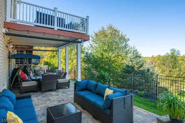 $949,997 | 10 Salmon Court, Budd Lake, NJ 07828